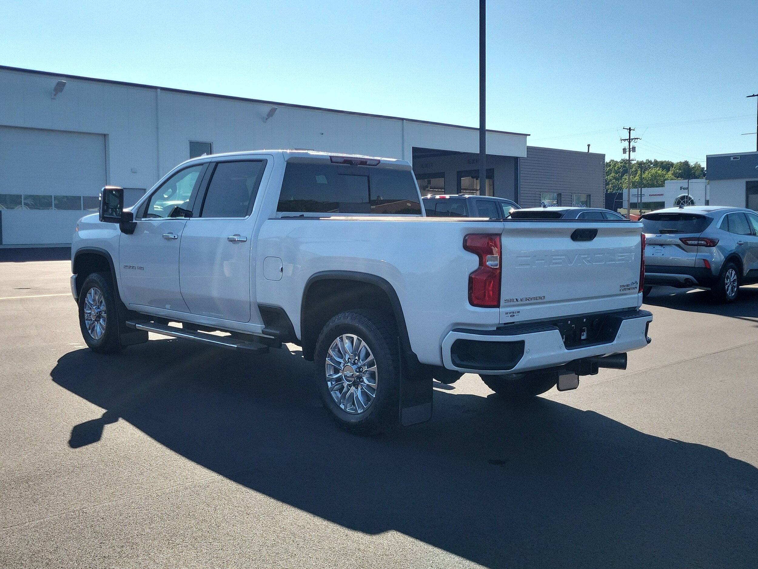 2020 Chevrolet Silverado 2500HD High Country photo 2