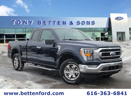 2023 Ford F-150 XLT Chrome App/ Camera/ Power Seat/ Remote Start/ SuperCab 4wd