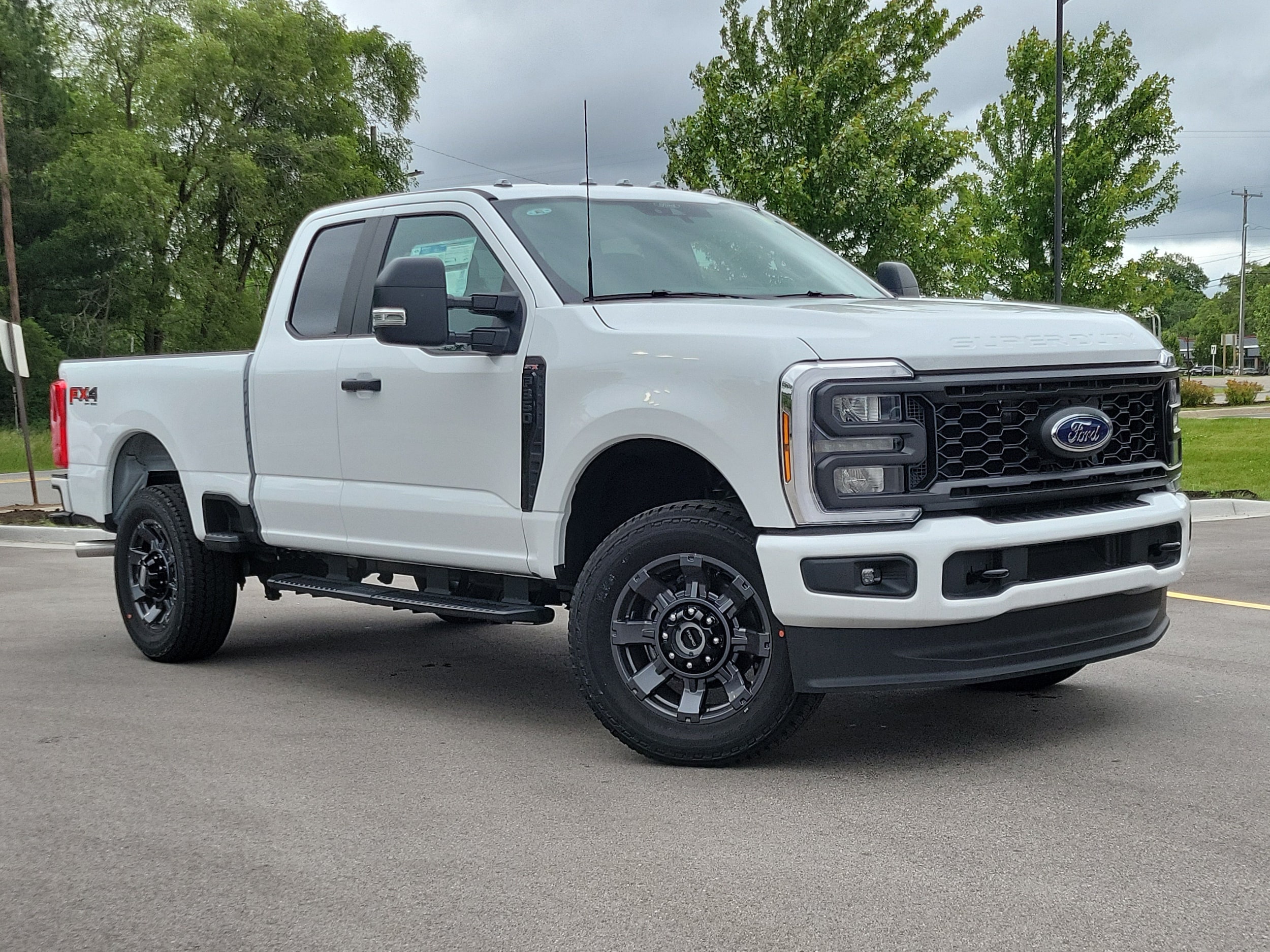 2026 Ford F-350 Super Duty XL - Photo 32