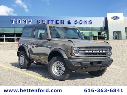 2026 Ford Bronco Base SUV