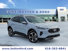 2026 Ford Escape ST-Line Select SUV