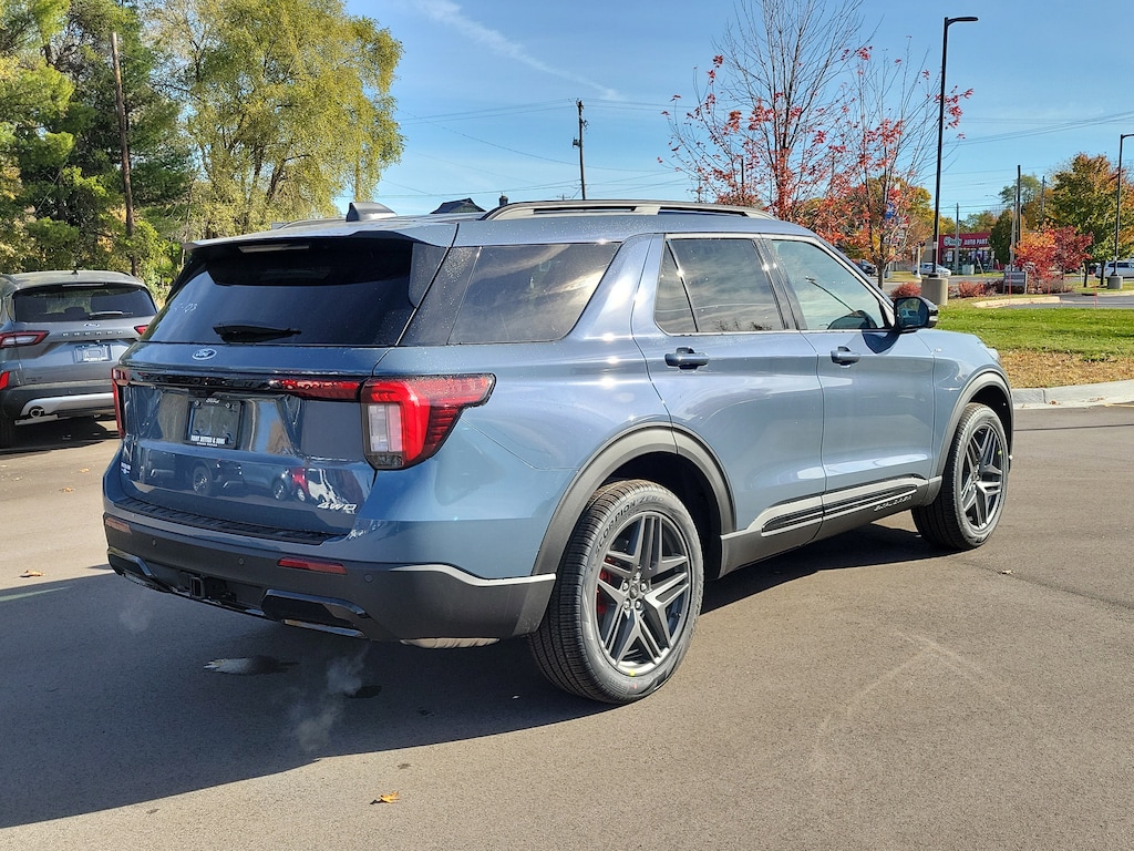New 2026 Ford Explorer ST-Line SUV