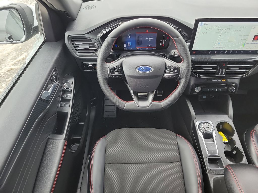 2023 Ford Escape ST-Line - Photo 13