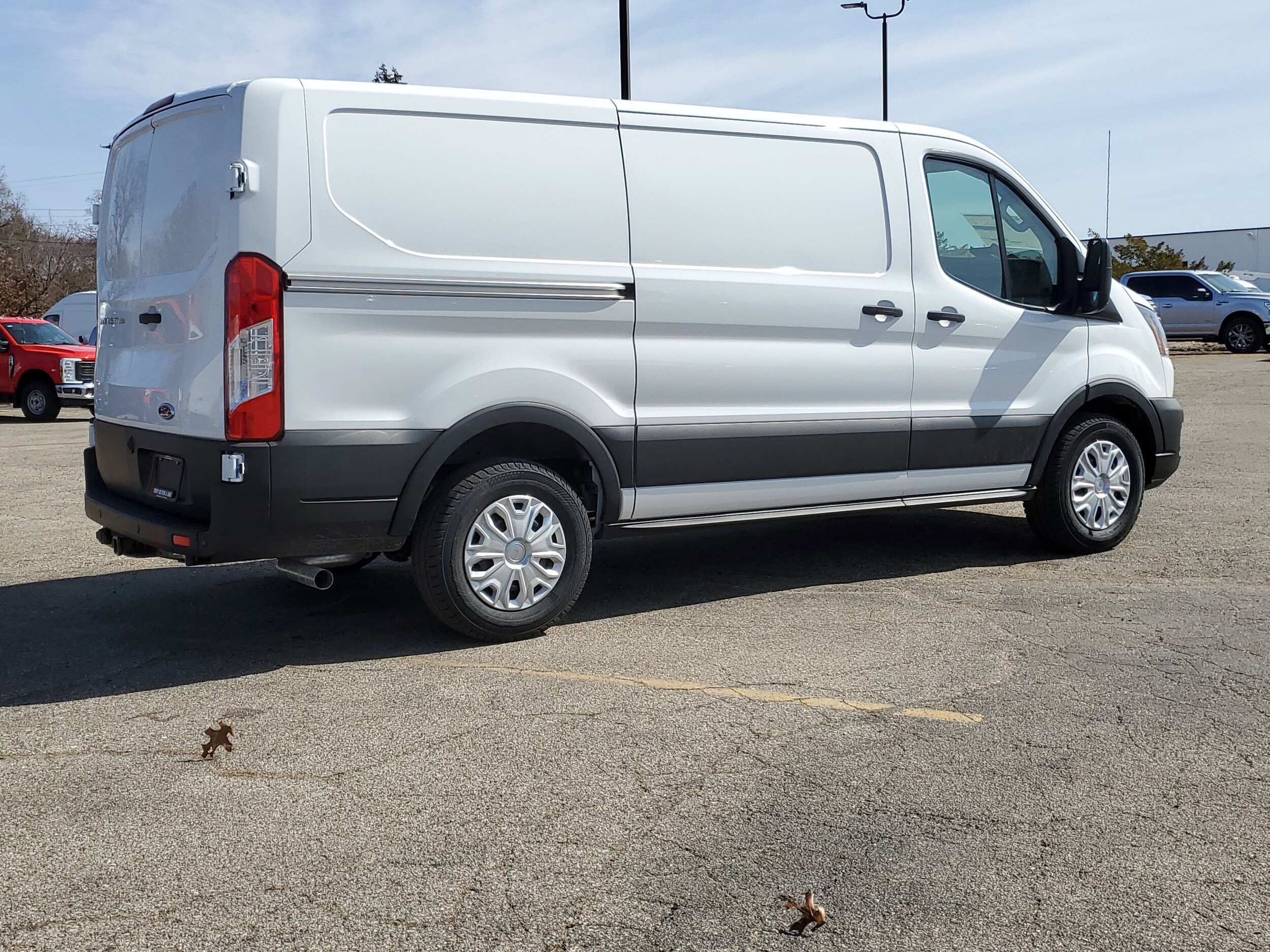 2025 Ford Transit photo 3