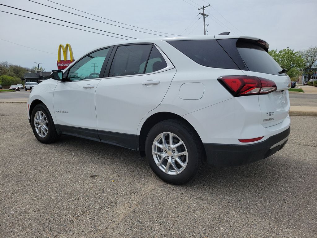 2022 Chevrolet Equinox LT - Photo 6