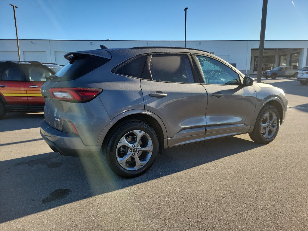 Used 2024 Ford Escape ST-Line SUV