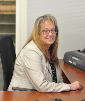 Staff member Lori Vereeke from aefb400b99ee