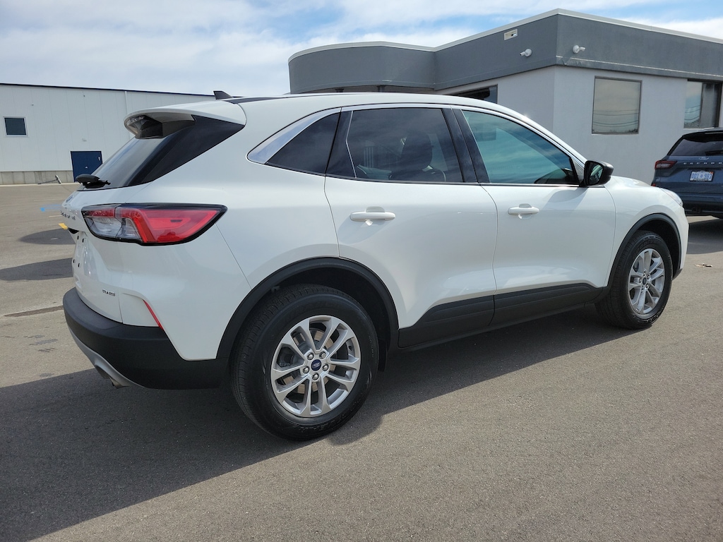 Certified 2022 Ford Escape SE/ Nav/ Cold Weather/ Power Liftgate/ Camera/ AWD