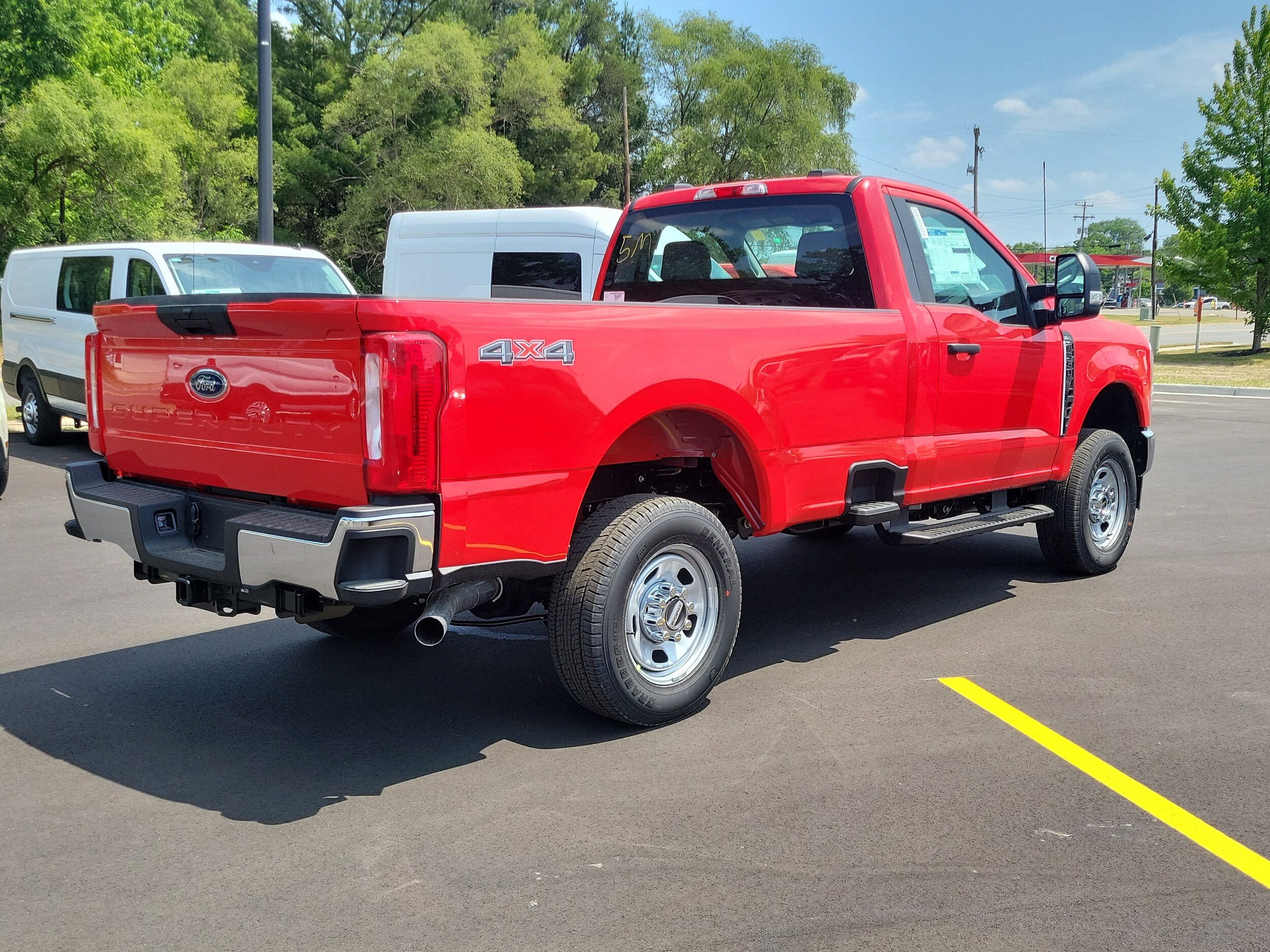 2025 Ford F-350 XL photo 3
