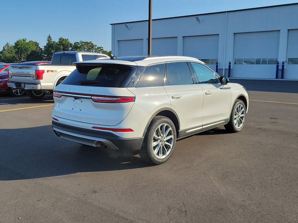 Used 2022 Lincoln Corsair Elements Pkg/ Nav/ Moonroof/ Power Liftgate/ AWD