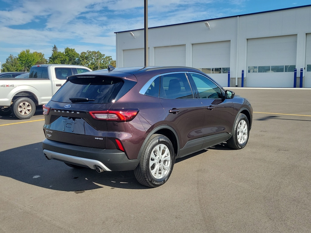 Used 2023 Ford Escape Active/ Moon/ Tech #2/ Nav/ B&O Sound/ Cold Weathe AWD