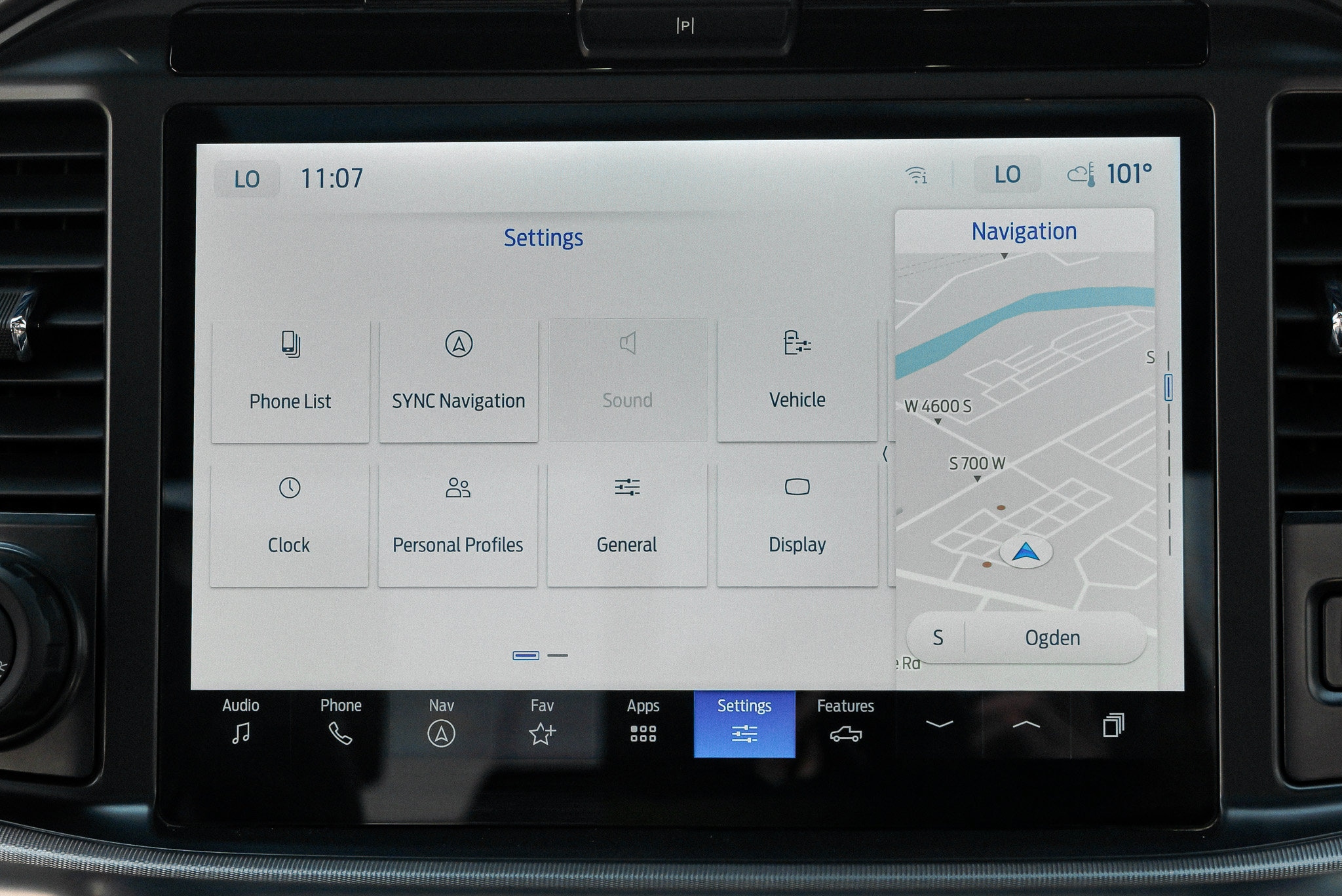 2025 Ford F-150 Lariat - Photo 37