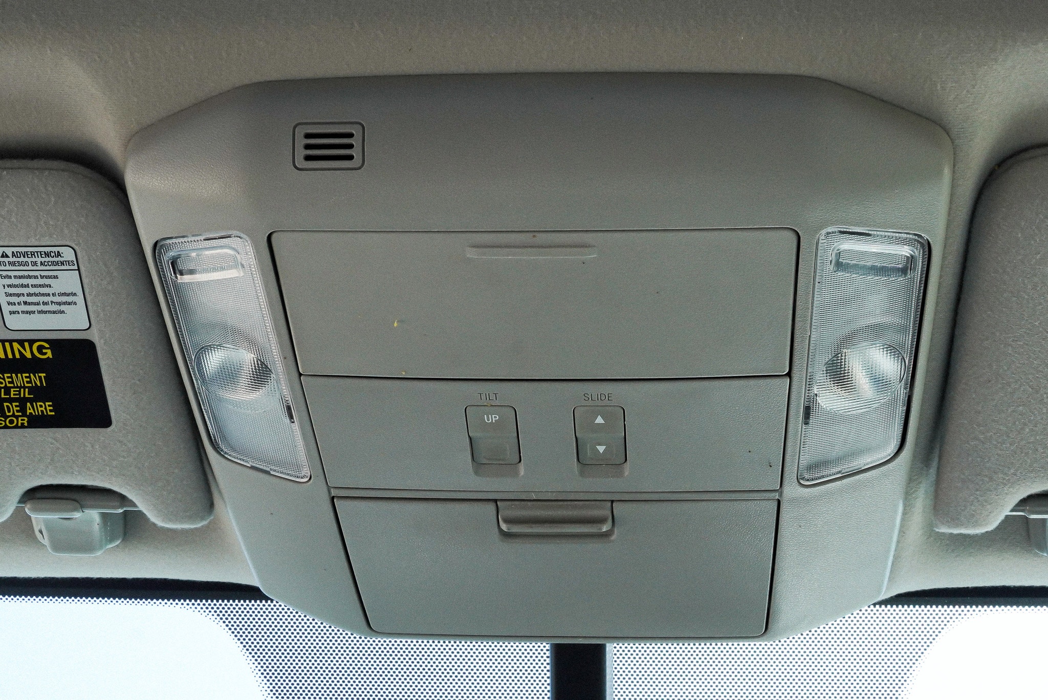 2016 Toyota Sequoia SR5 - Photo 32