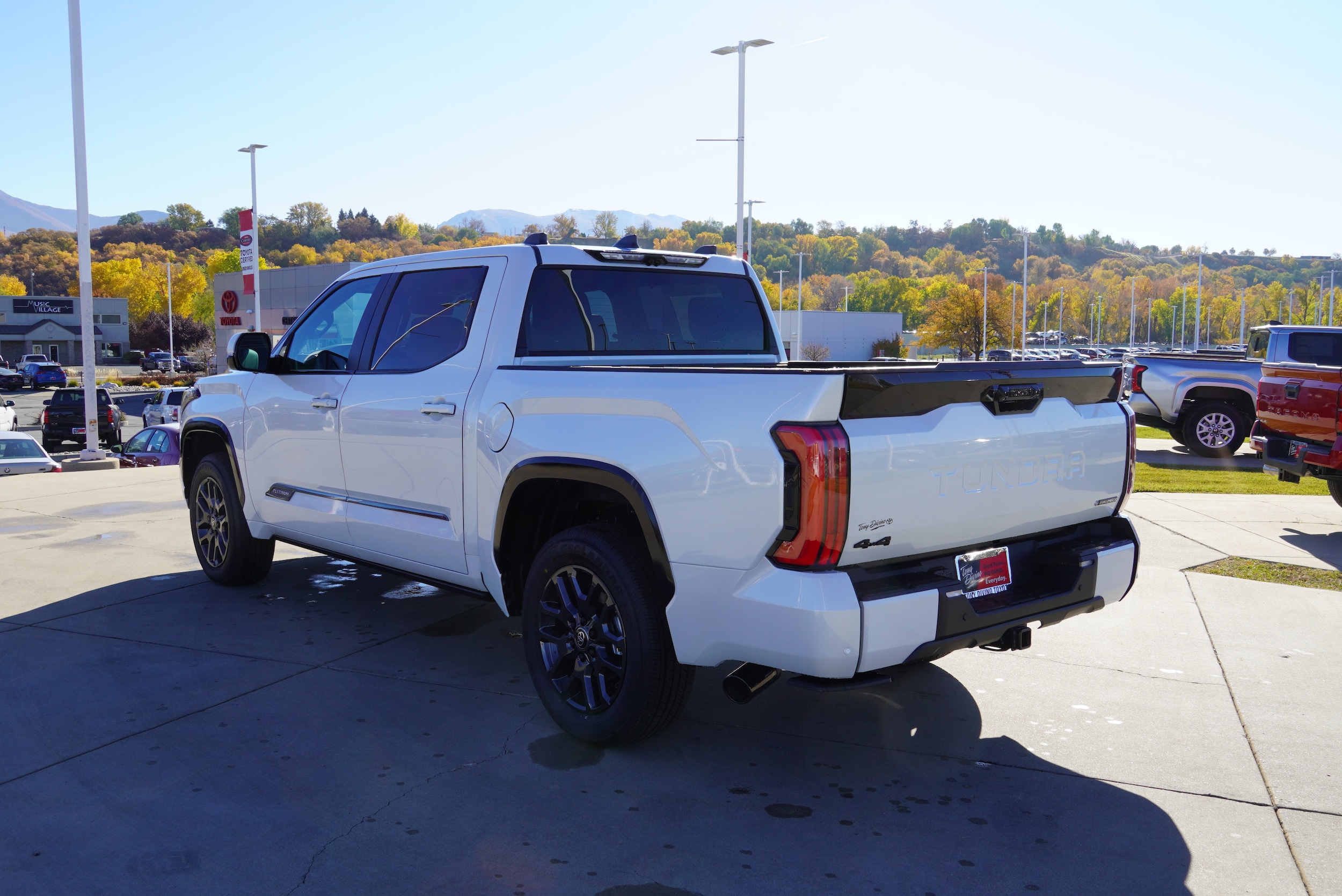 2026 Toyota Tundra Platinum - Photo 7