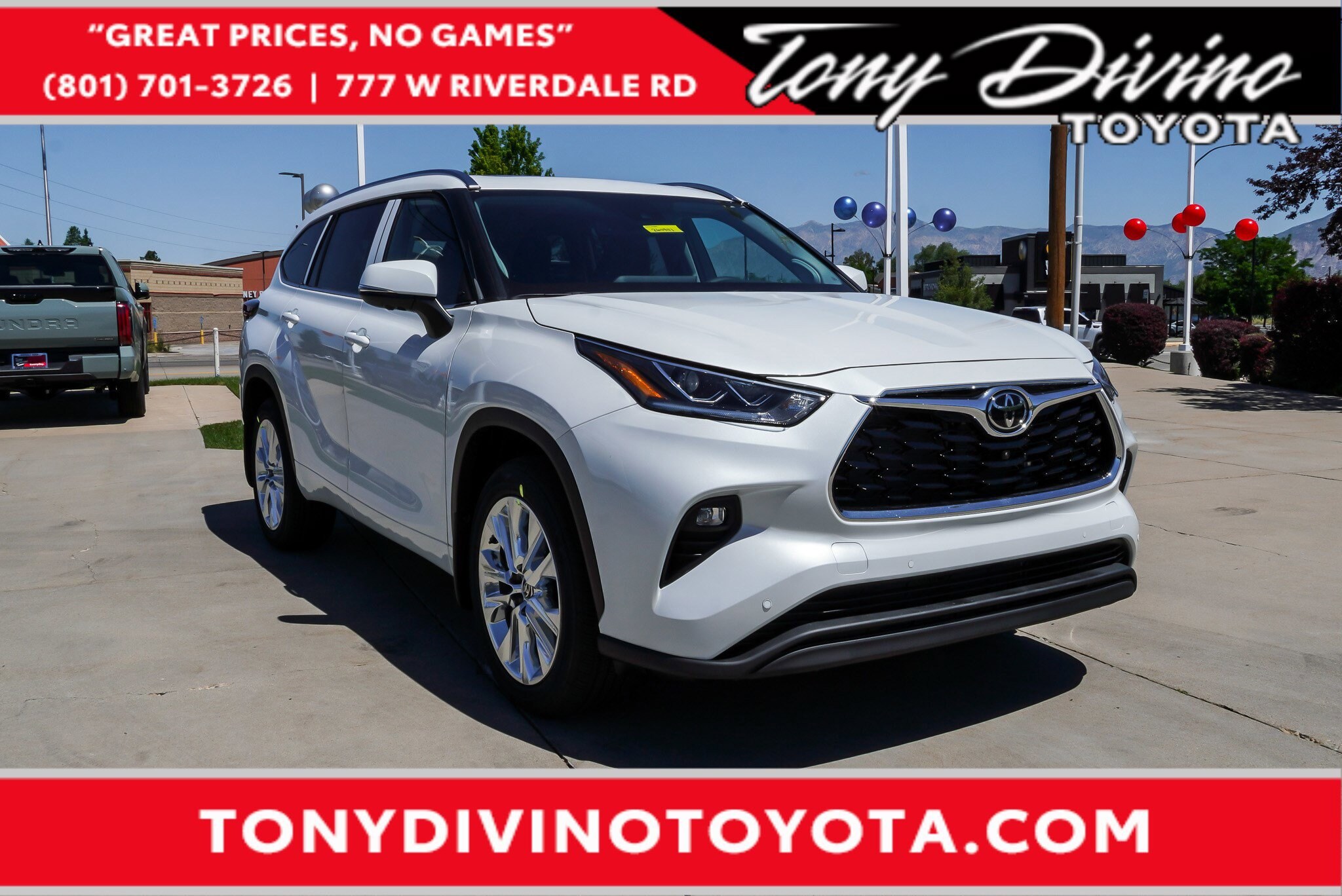 White (Wind Chill Pearl) 2026 Toyota Highlander Limited AWD SUV / Crossover All-Wheel Drive 8-Speed Automatic