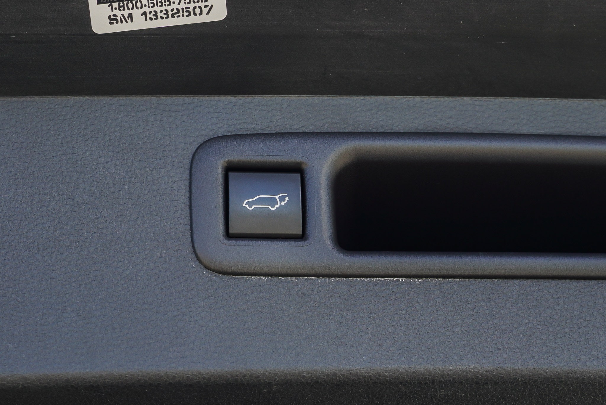 2024 Toyota Highlander LE - Photo 15