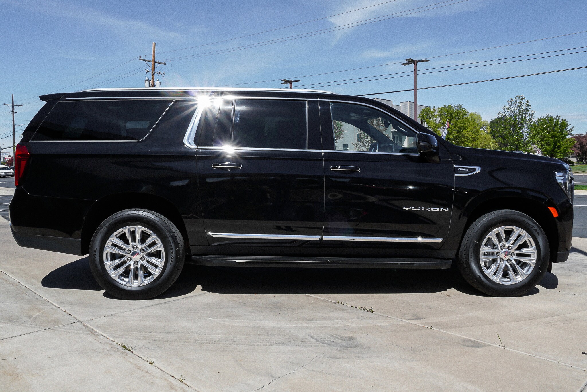 2024 GMC Yukon XL SLT - Photo 9