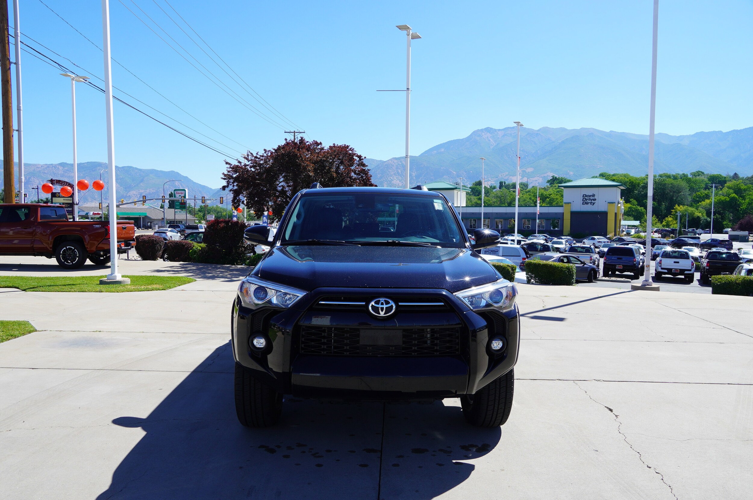 2023 Toyota 4Runner SR5 Premium photo 3