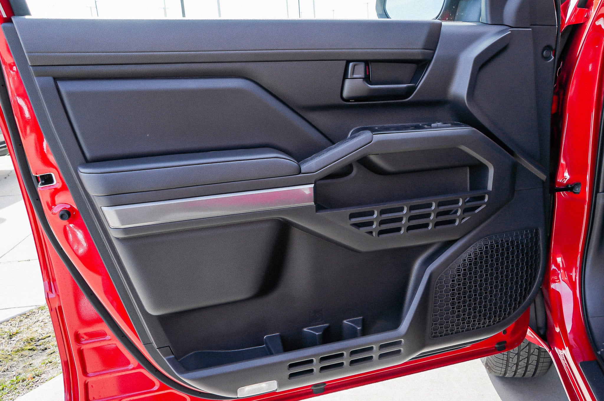2026 Toyota Tacoma SR5 - Photo 20