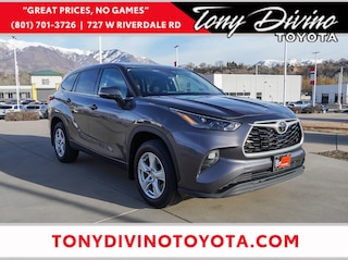 2022 Toyota Highlander LE SUV