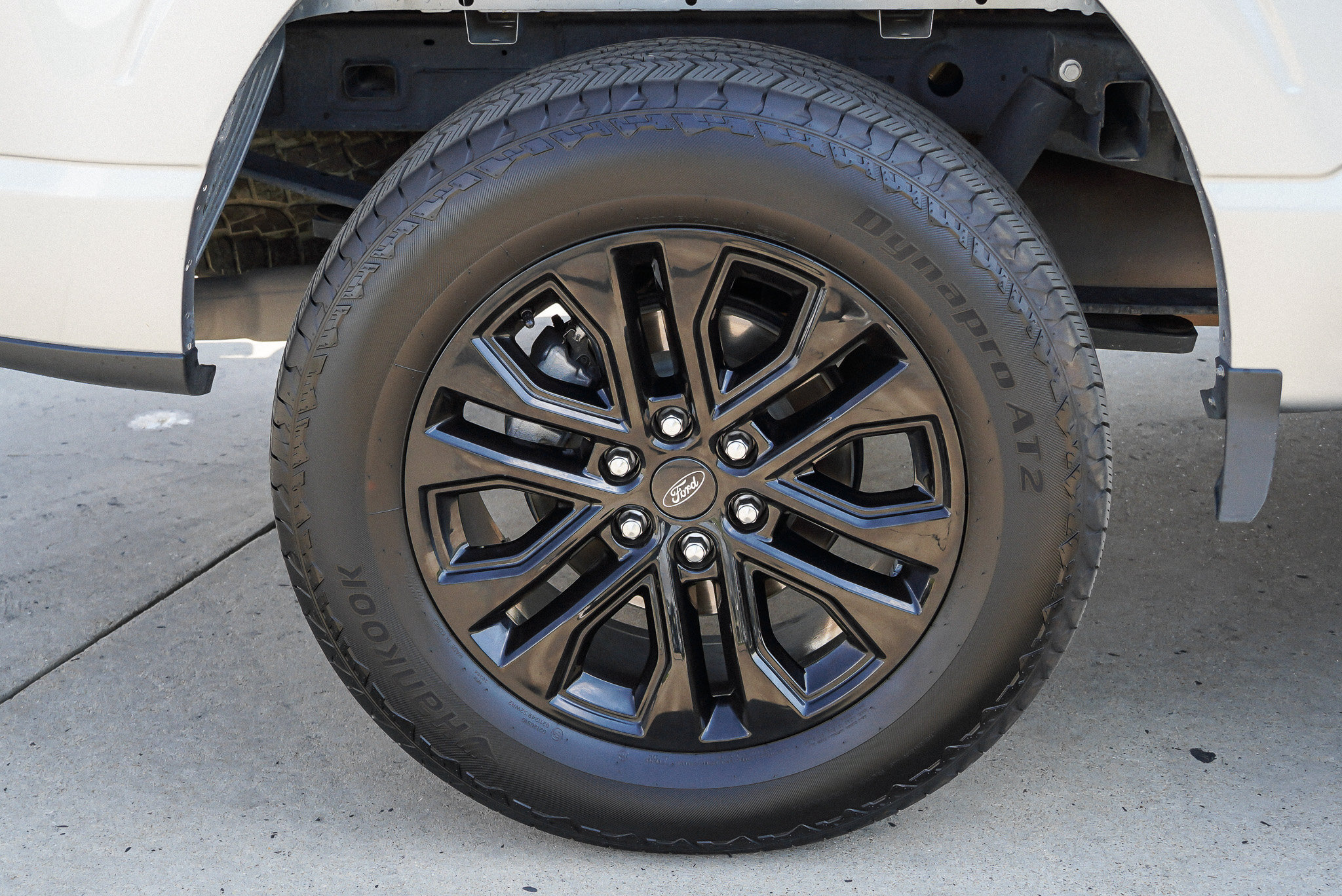 2025 Ford F-150 Lariat - Photo 11