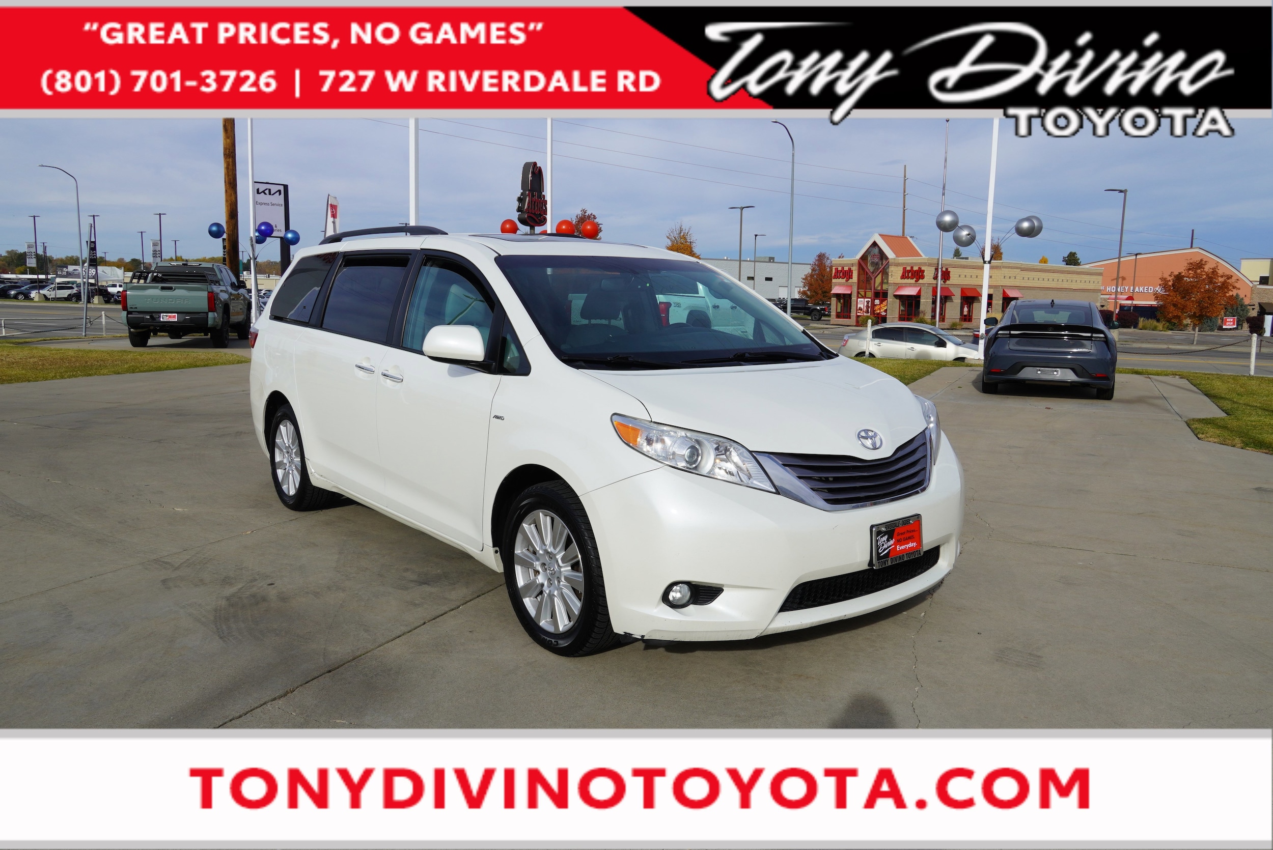 2017 Toyota Sienna Van 