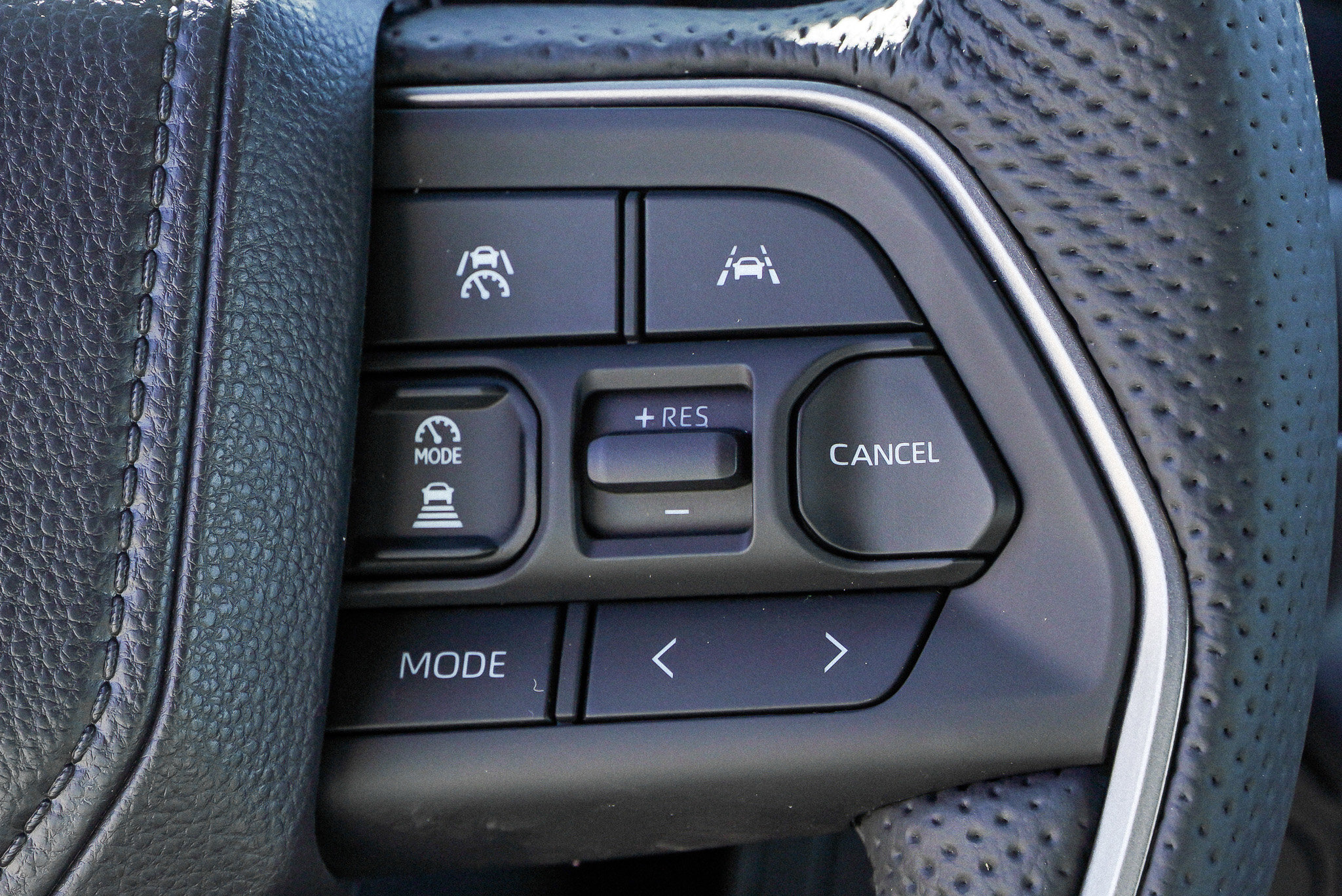 2026 Toyota Tacoma SR5 - Photo 33