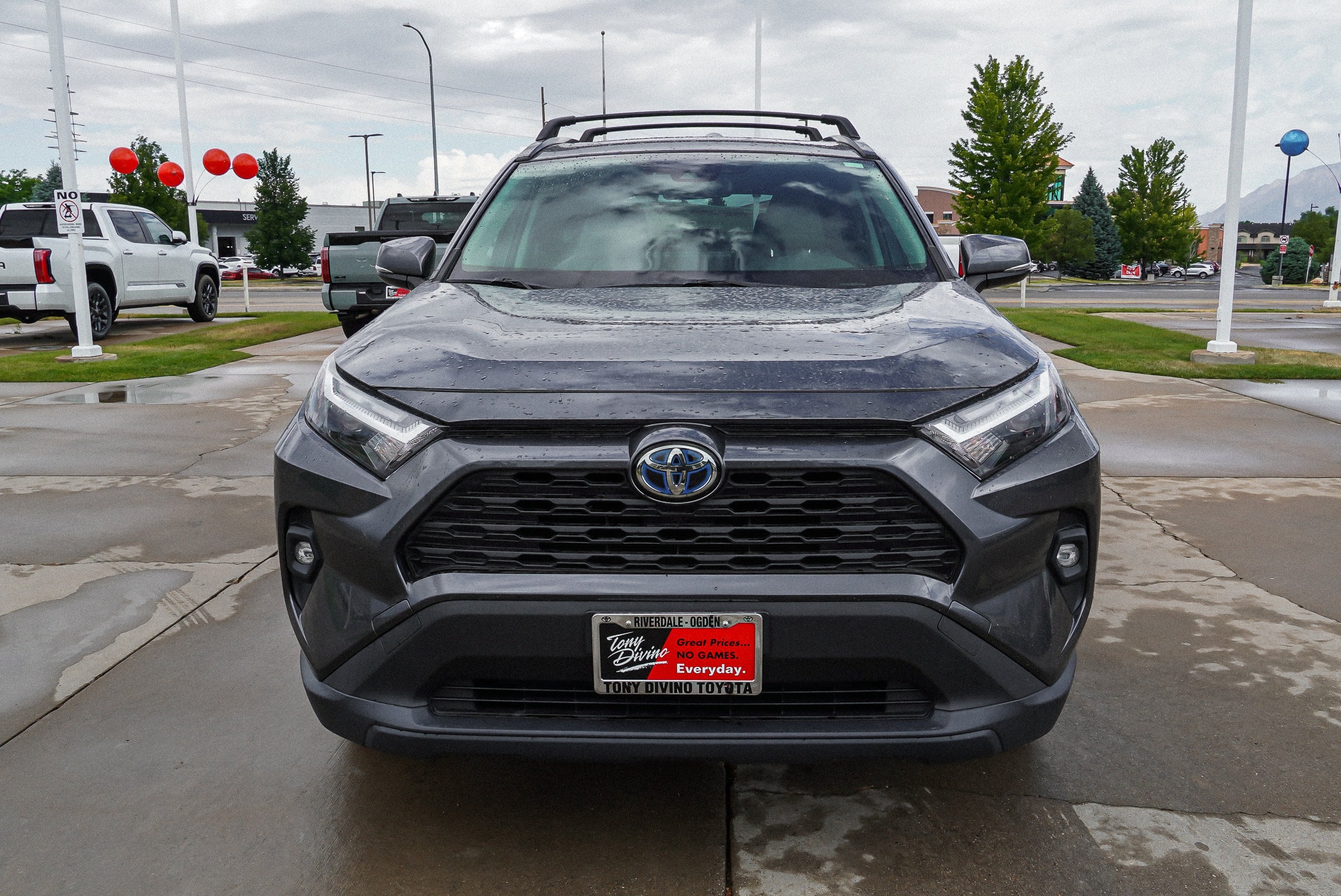 2023 Toyota RAV4 XLE Premium - Photo 3