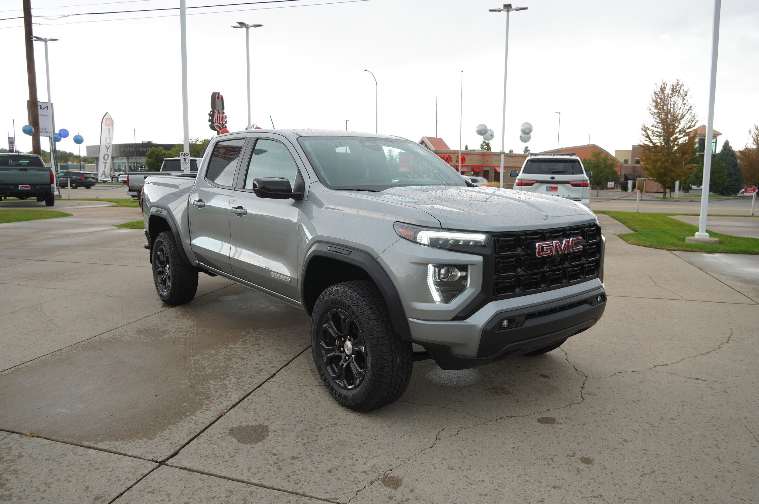 2024 Gmc Canyon Elevation photo 2