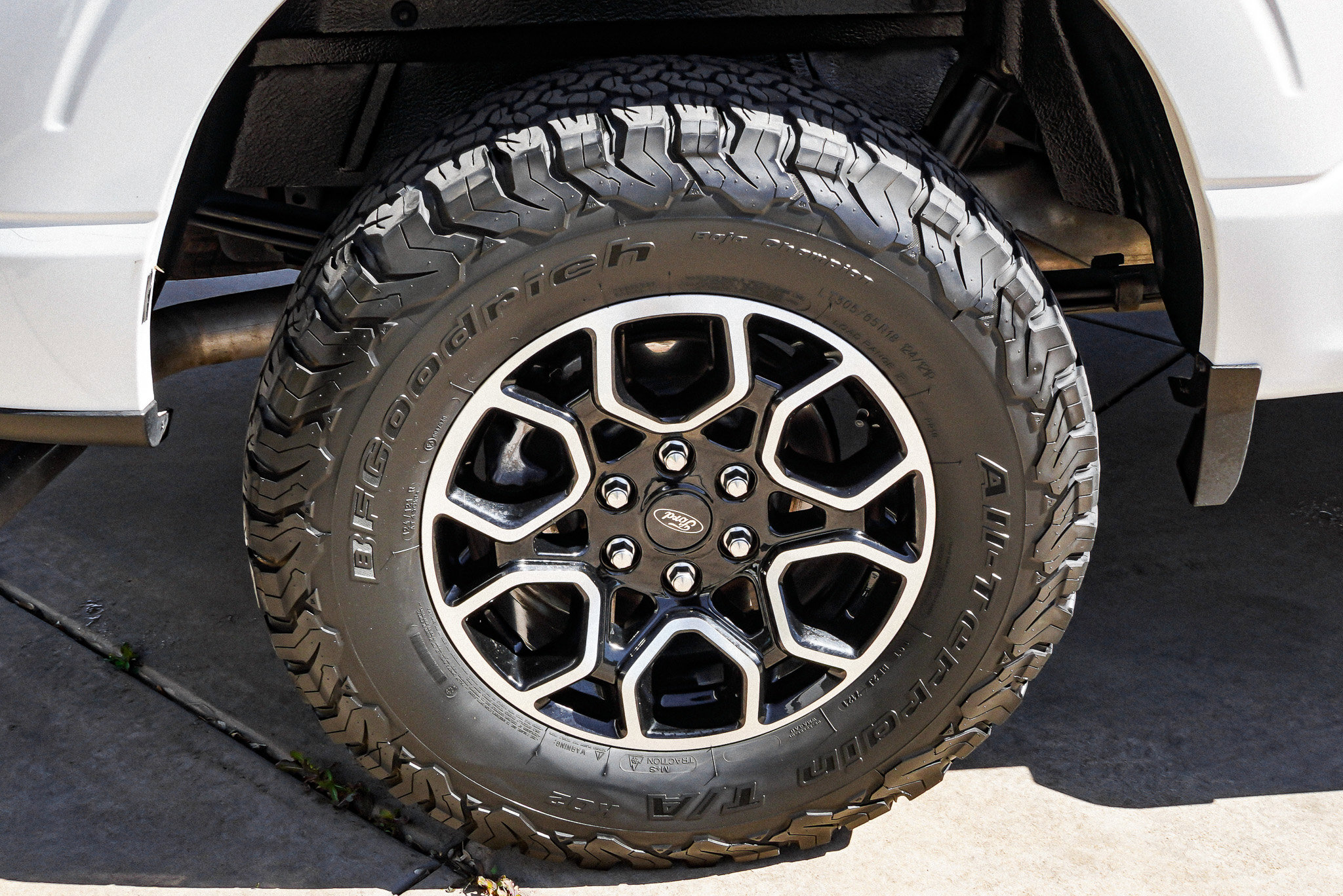 2022 Ford F-150 XLT - Photo 11
