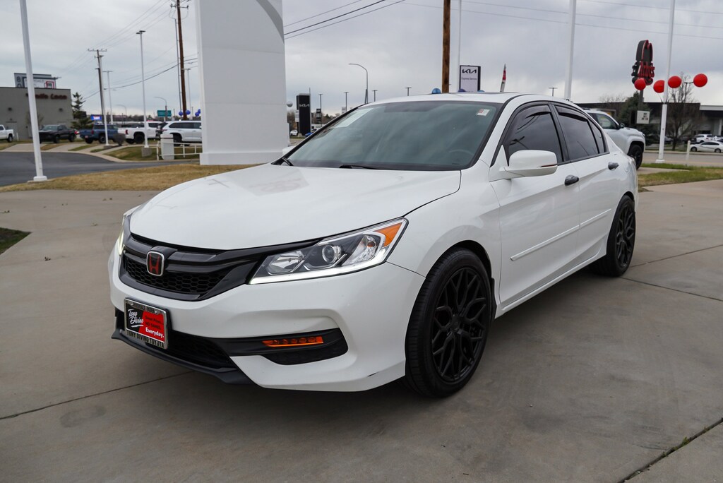 Used 2017 Honda Accord EX-L Sedan