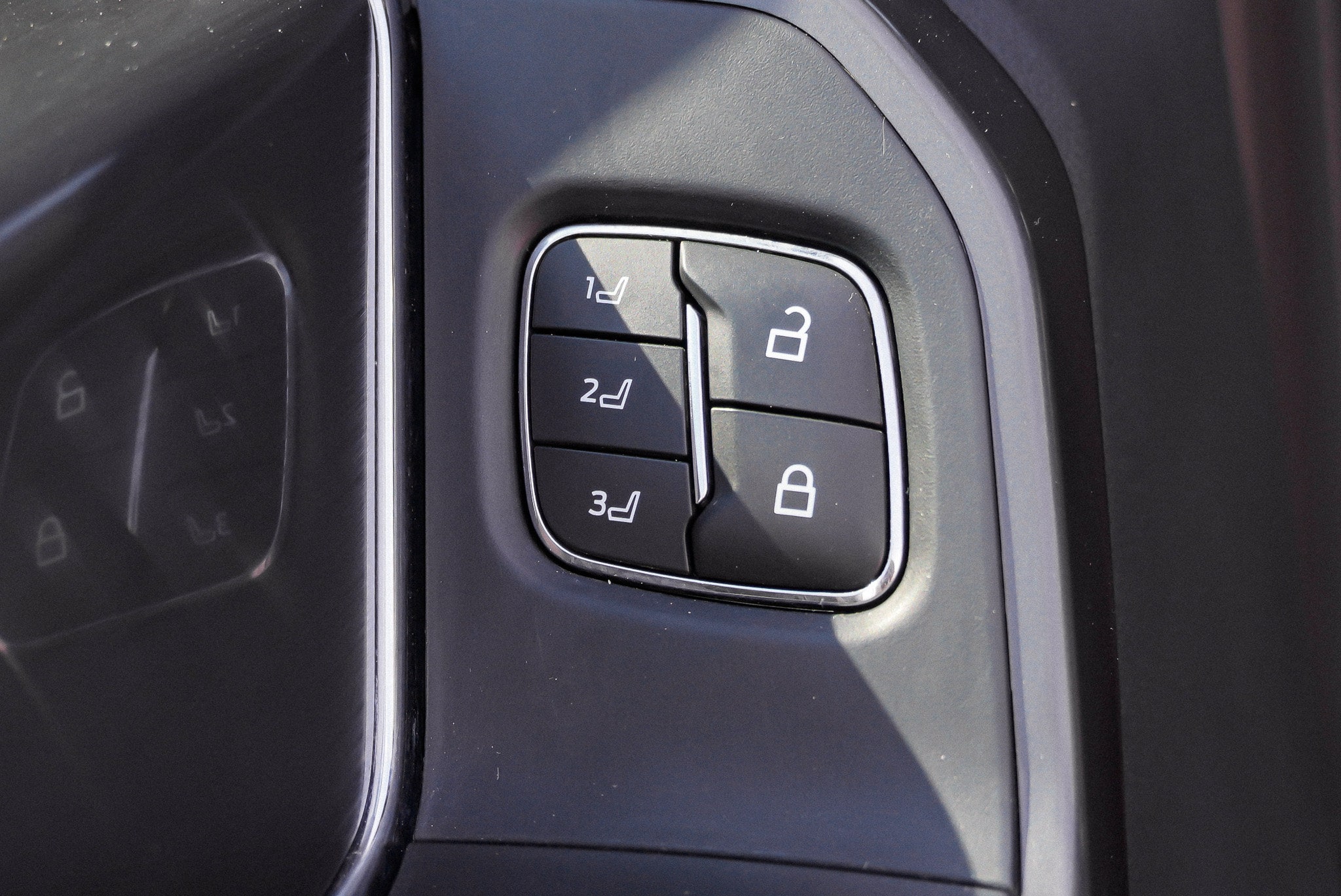 2025 Ford F-150 Lariat - Photo 19