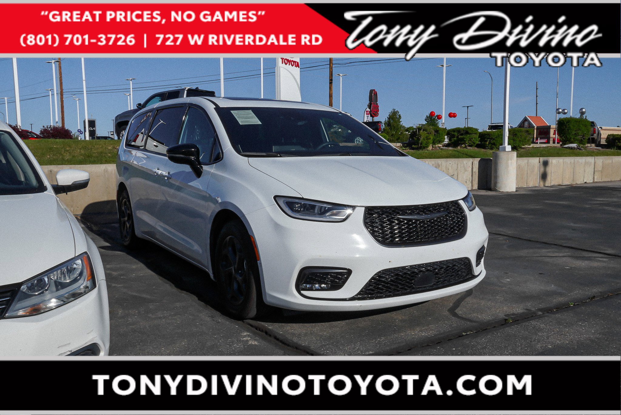 2023 Chrysler Pacifica Hybrid Limited