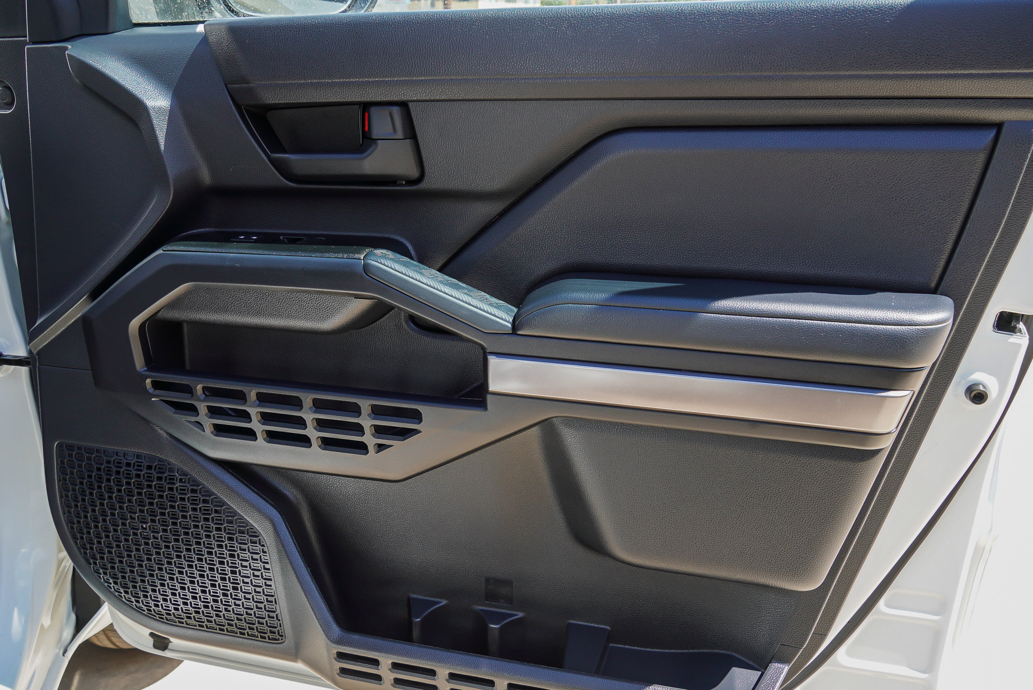 2025 Toyota 4Runner SR5 - Photo 27