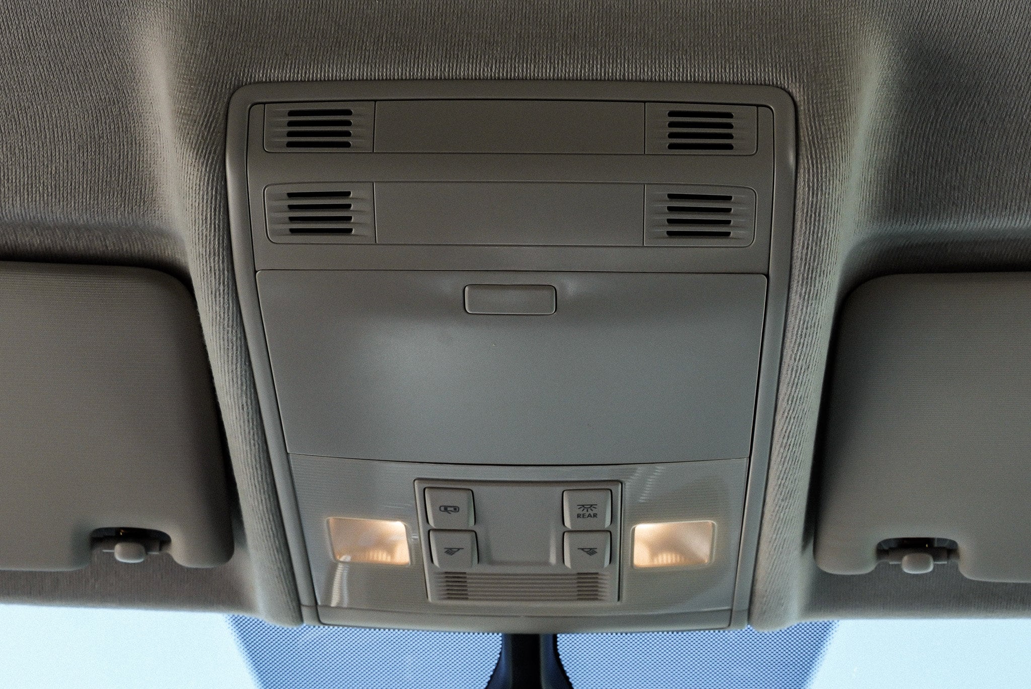 2019 Volkswagen Tiguan SE - Photo 31