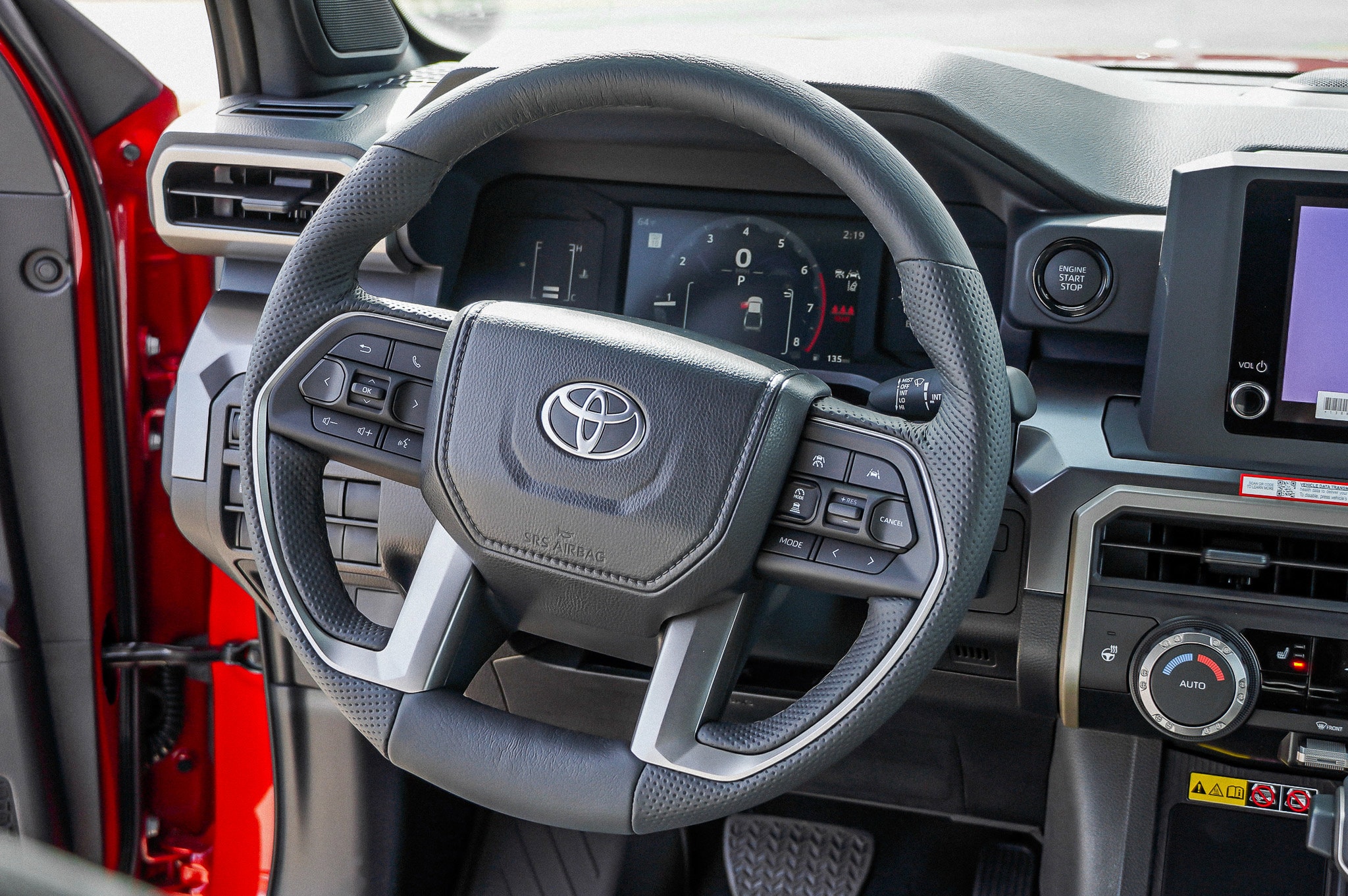 2026 Toyota Tacoma SR5 - Photo 31