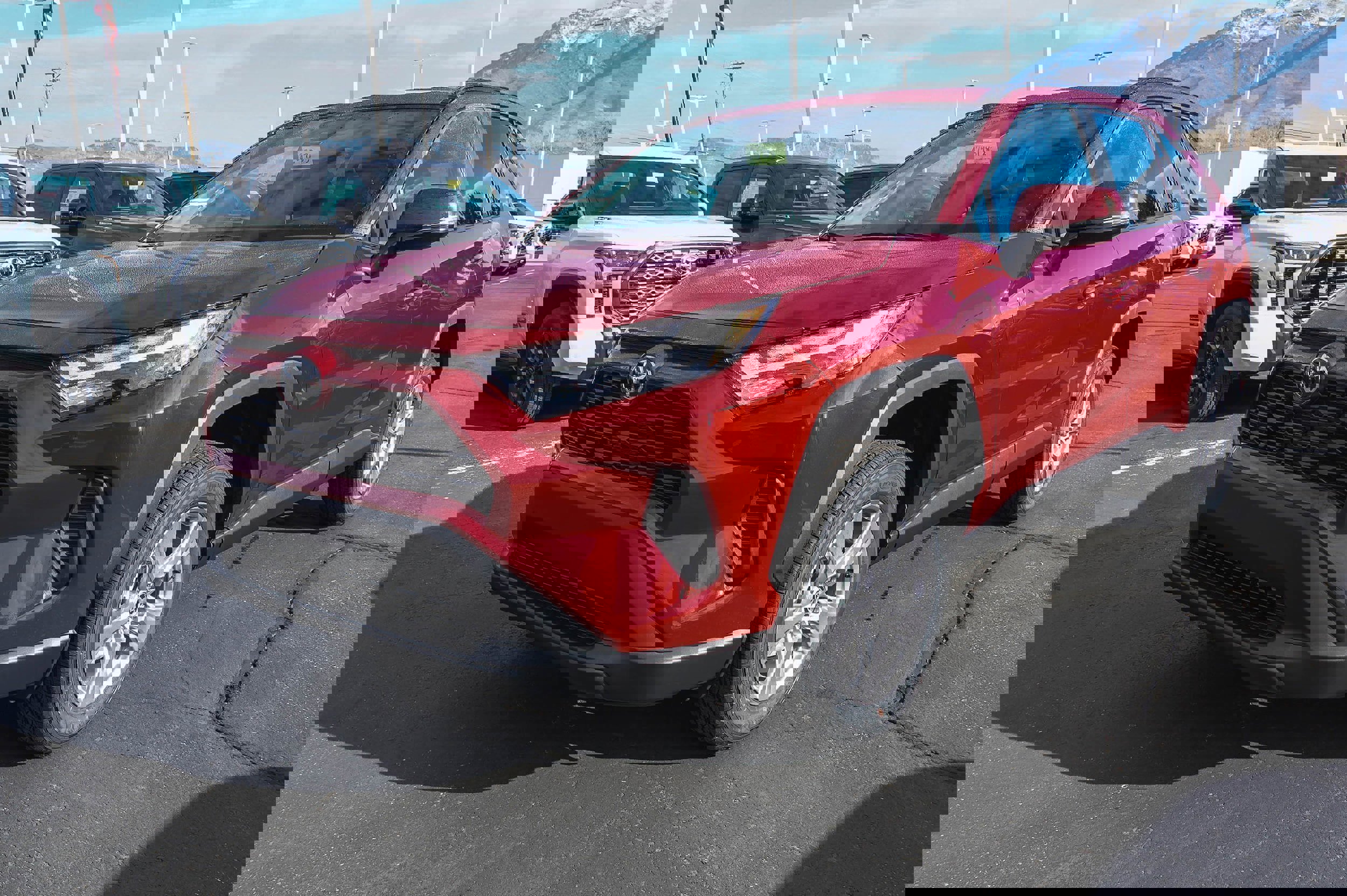 2025 Toyota RAV4 XLE photo 2