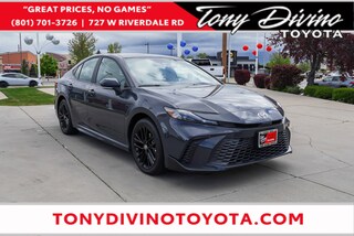 2025 Toyota Camry SE Sedan