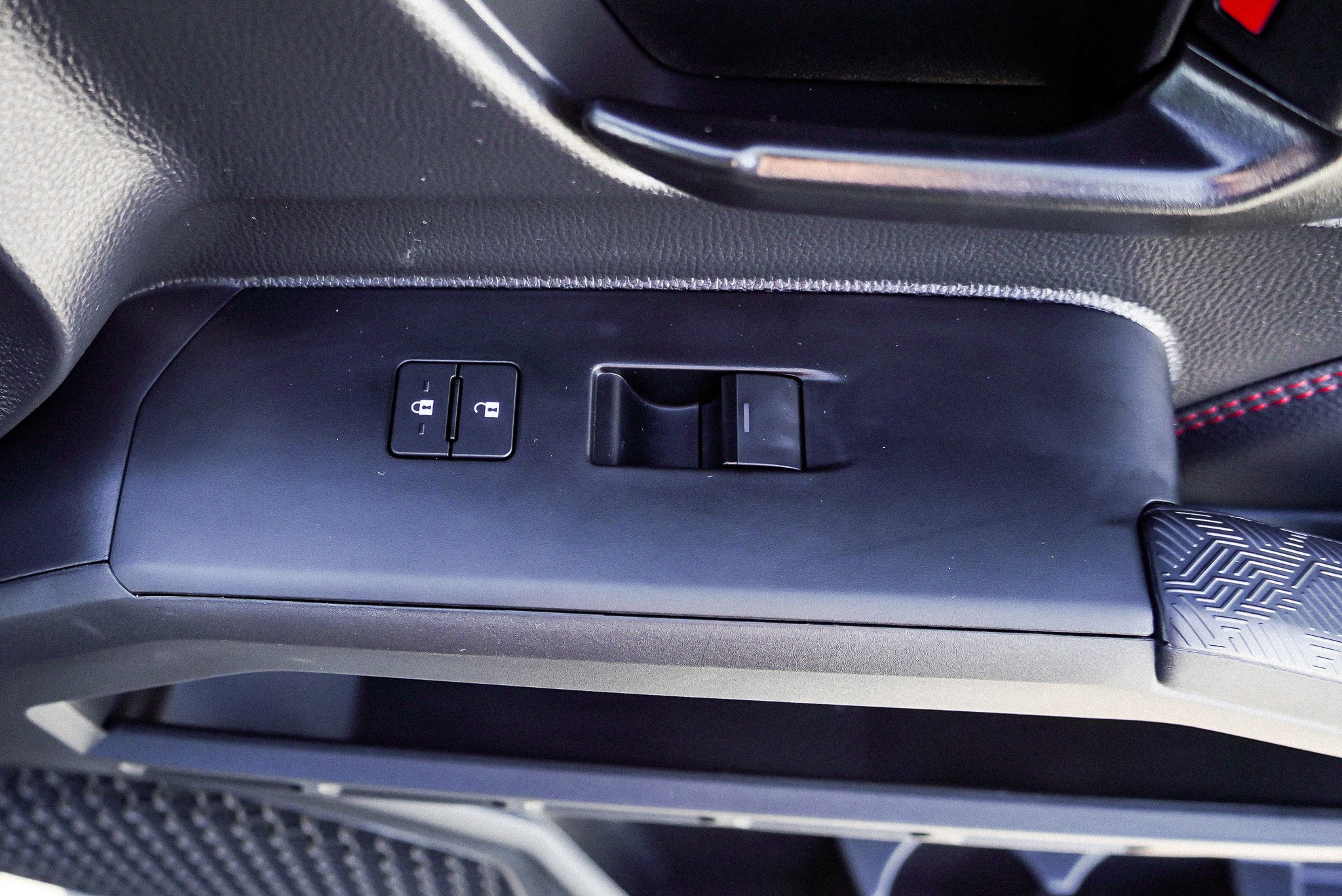 2025 Toyota Tacoma TRD Pro - Photo 27