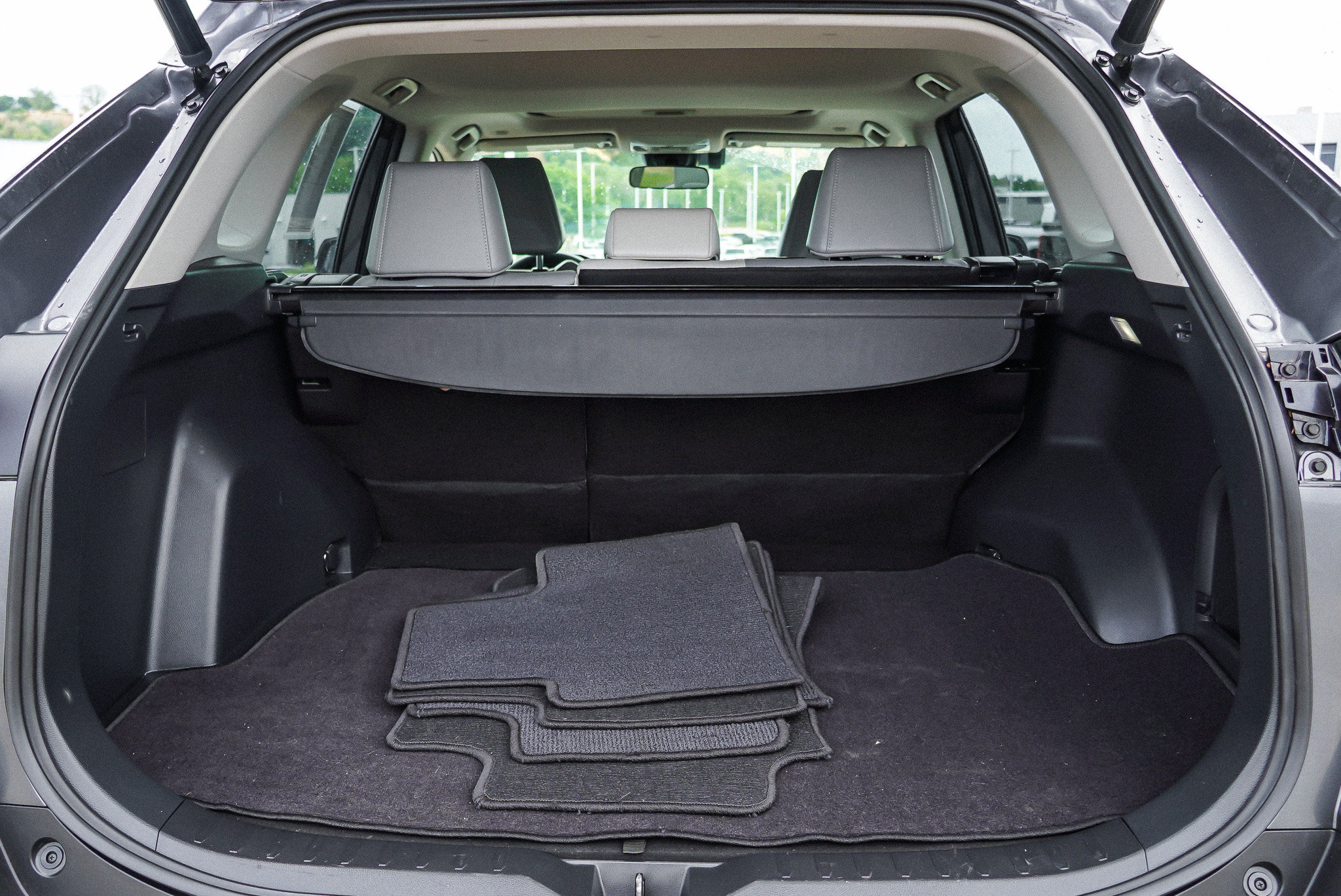 2023 Toyota RAV4 XLE Premium - Photo 14