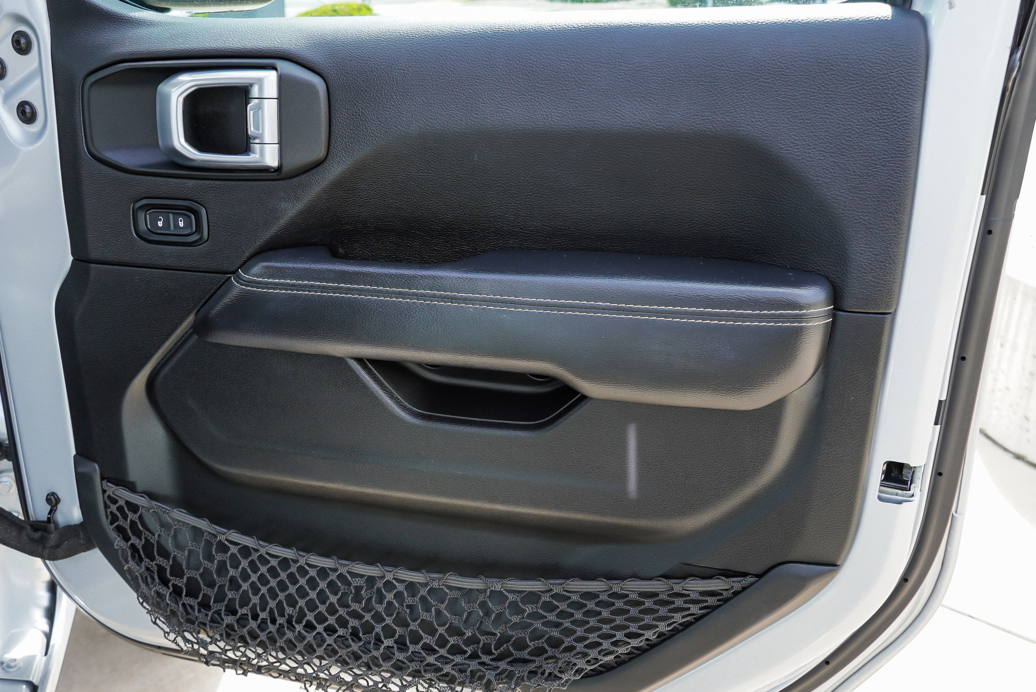 2023 Jeep Wrangler 4xe Sahara 4XE - Photo 28
