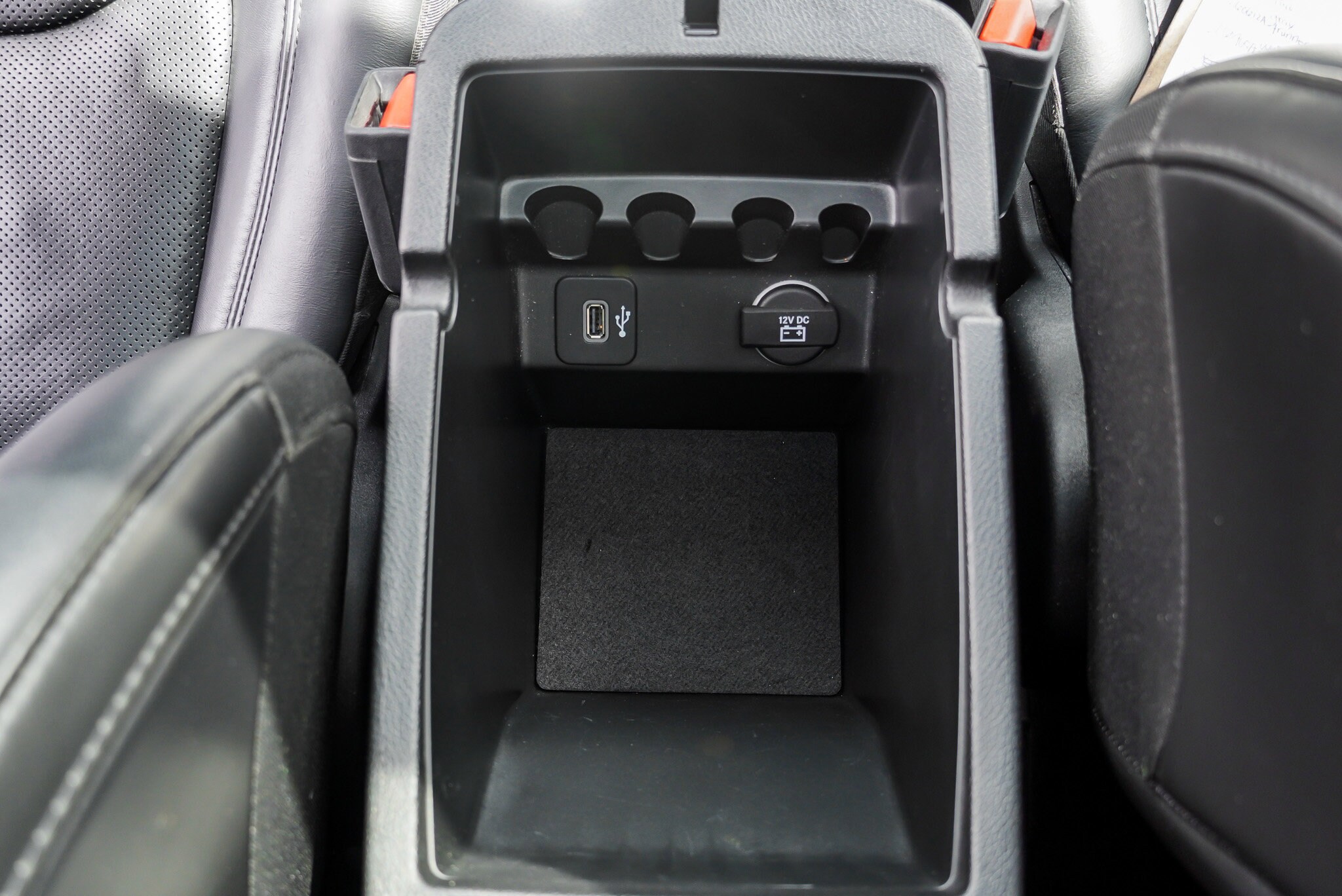 2018 Jeep Cherokee Overland - Photo 40