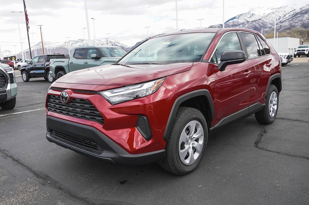 New 2025 Toyota RAV4 LE SUV