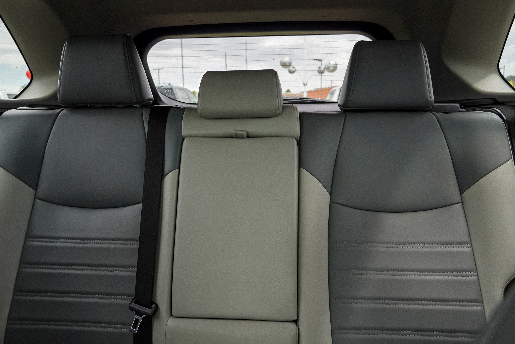 2023 Toyota RAV4 XLE Premium - Photo 25