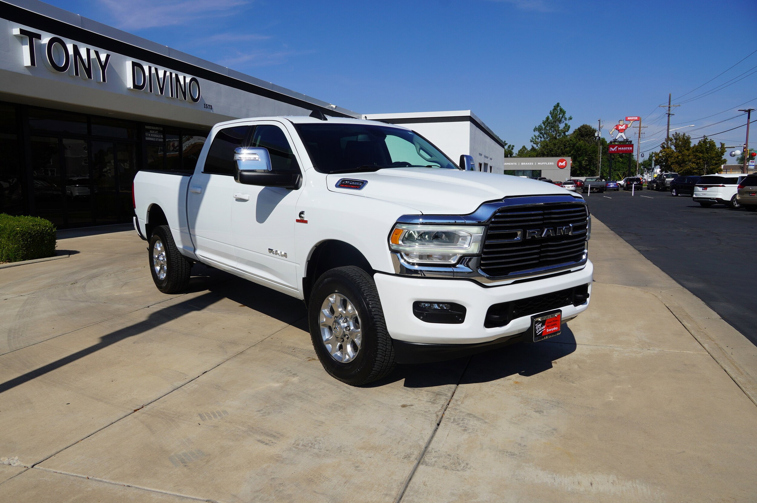 2024 Ram 2500 Laramie photo 2
