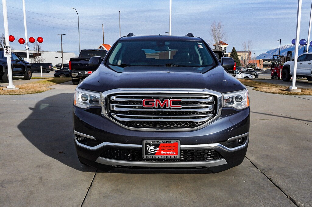 Used 2018 GMC Acadia SLT-2 SUV