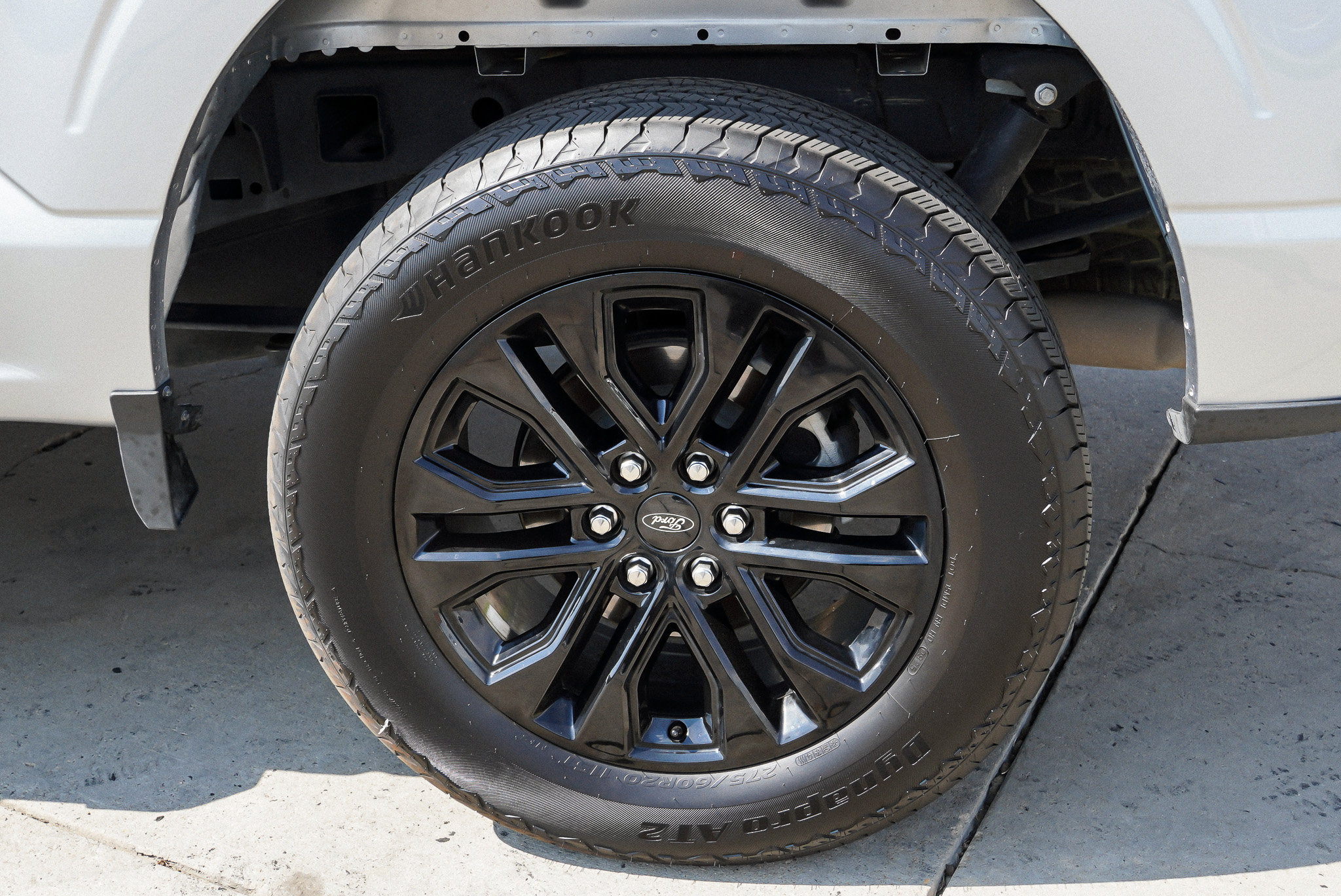 2025 Ford F-150 Lariat - Photo 13