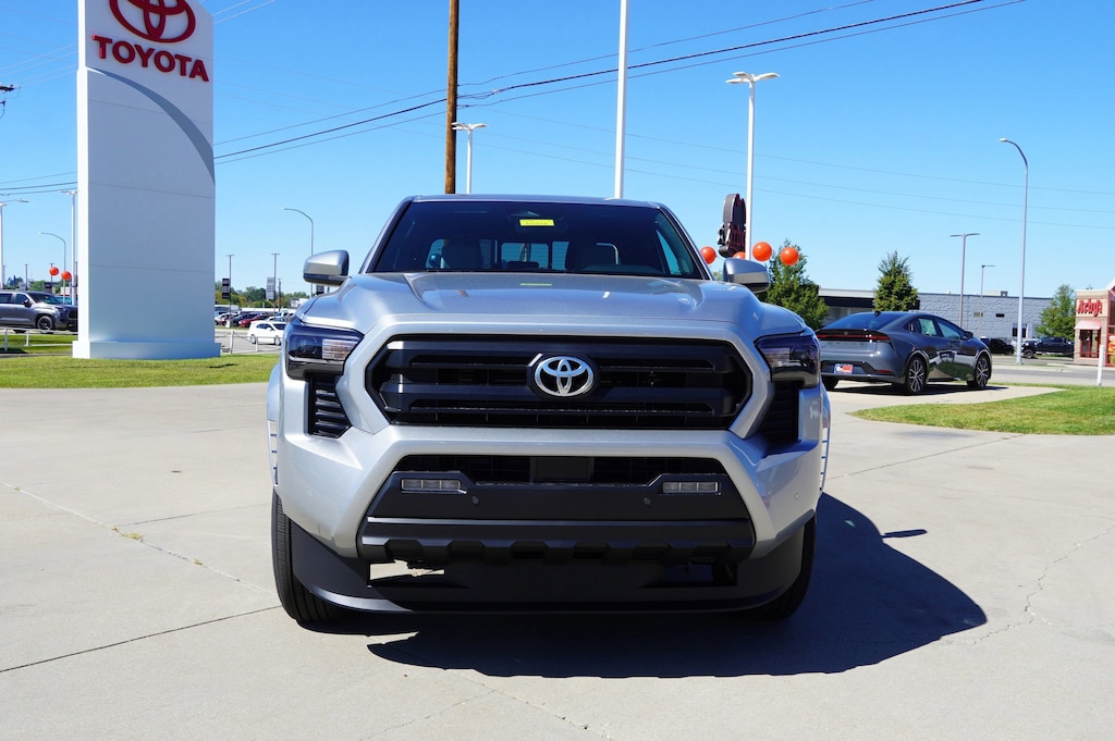 New 2025 Toyota Tacoma SR5 Truck Double Cab