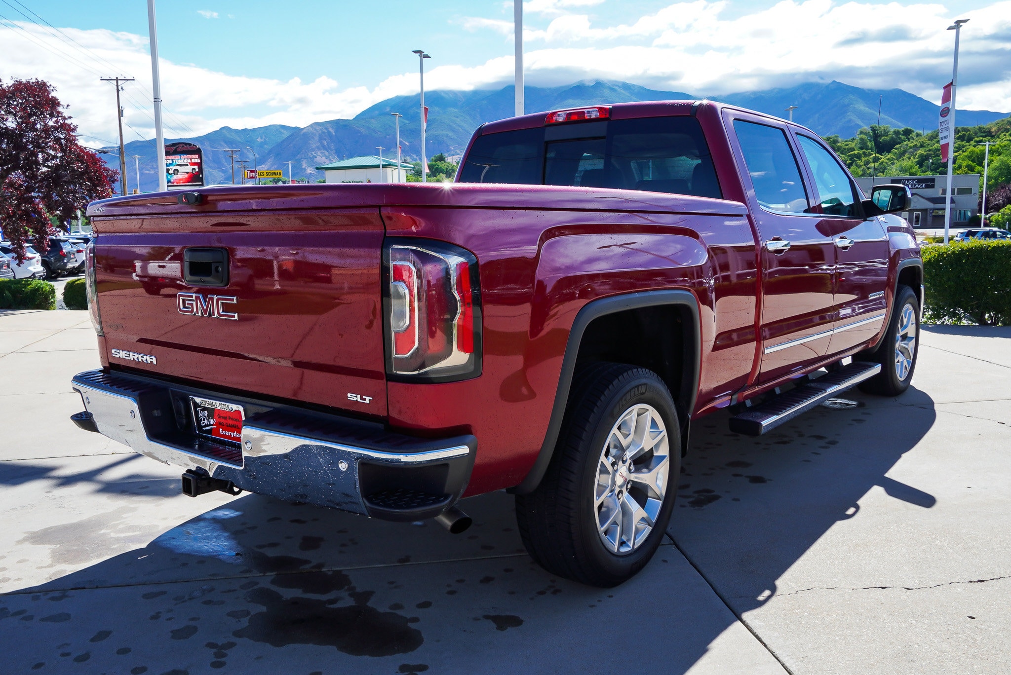 2018 GMC Sierra 1500 SLT - Photo 8