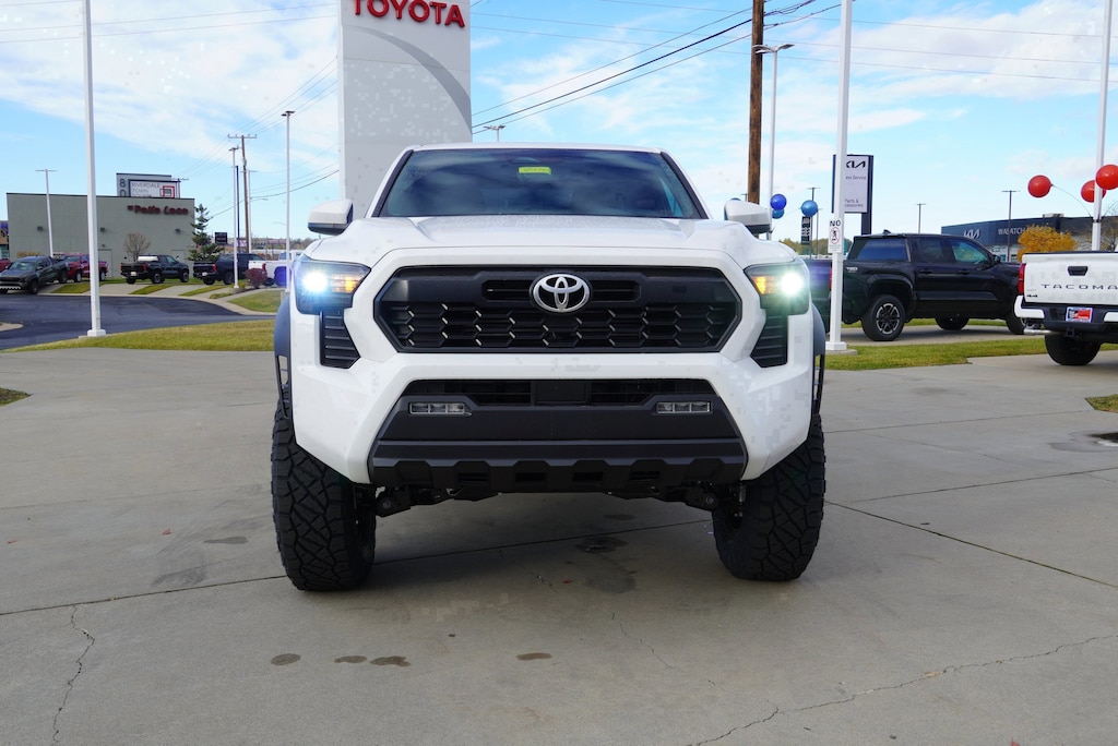 New 2025 Toyota Tacoma i-FORCE MAX TRD Off-Road i-FORCE MAX Truck Double Cab